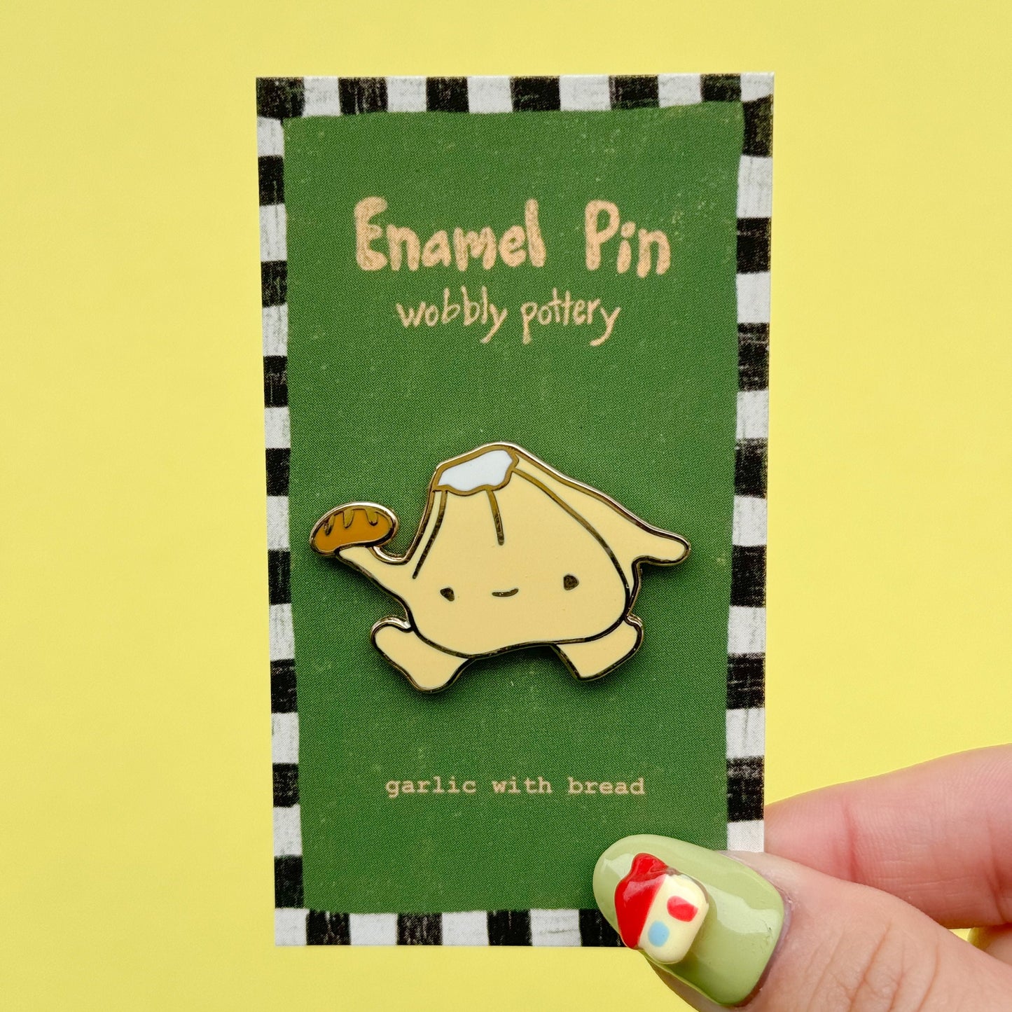 Enamel Pin - Garlic with Bread